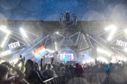 Miami Ultra Müzik Festivali Yağmurla Başladı: Ünlü DJ’lerin Performansları ve Teknik Sorunlar